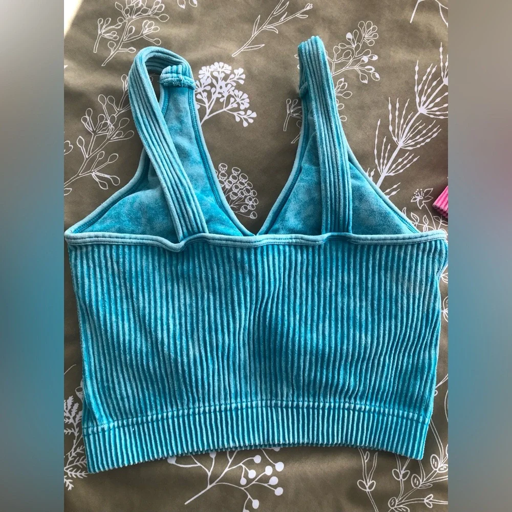 Zenana Outfitters removable padding